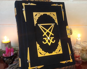Personalisiertes Grimoire, Buch der Schatten, Magie, Zauberbuch, Wicca, Tarot, Notizbuch, Tagebuch, Altar, Buch, Hexe, Grimoire