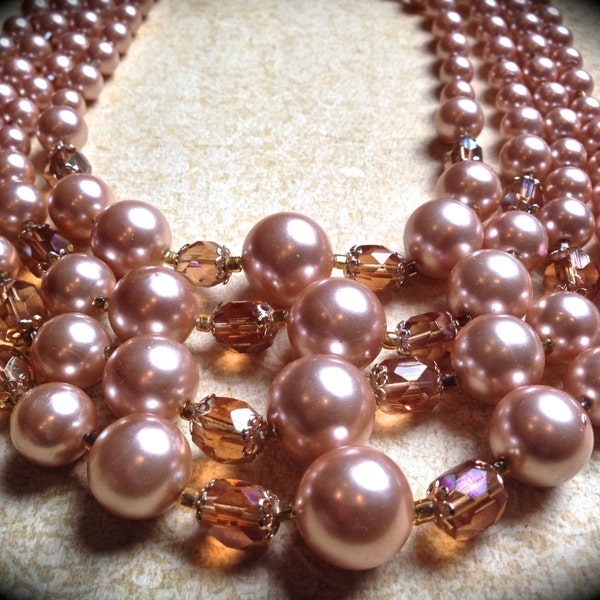 1950's Pearl Necklace ~ Classic Multi Strand Bead Necklace~ Pearl Pink Copper Bib Necklace- Pink pearl  Necklace- Chunky Statement Necklace