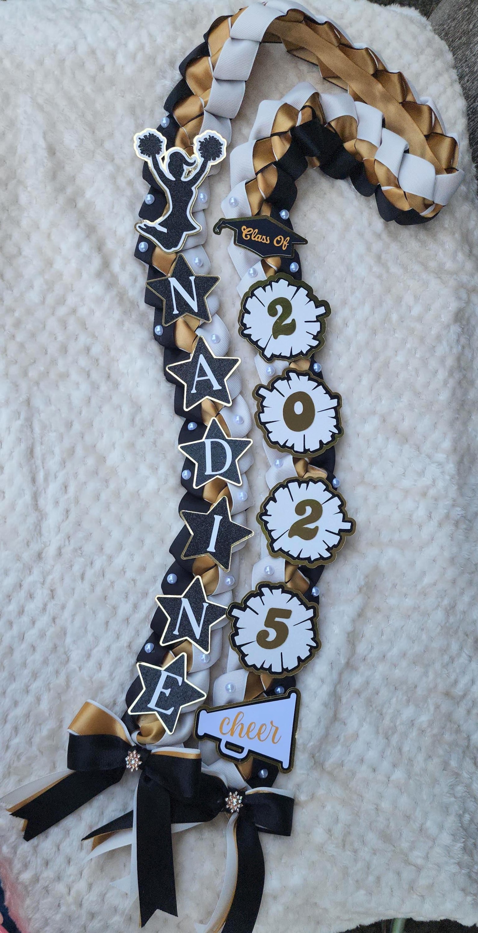 Custom Cheerleader Graduation Lei: Ribbon Lei, Senior Night Gift, Class ...