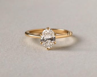 1 karat oval slipad E VVS2 förlovningsring / oval diamantring i labbodlad guld / ring i 14K eller 18K gult guld / tunn ring / minimalistisk ring / elegant ring