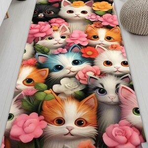 Kattlöparmatta, regnbågsfärgat kattblommönster, hallmatta
