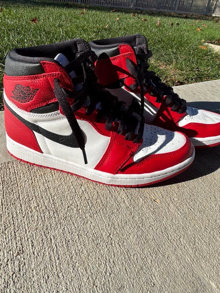 エアジョーダン1ヘリテージ　シカゴカスタム カスタムジョーダン1 ヘリテージ、👍それとも👎？⚫️のシューレース