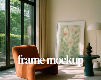 Mockup di stampa verticale incorniciata – Scena di soggiorno moderno (PSD)