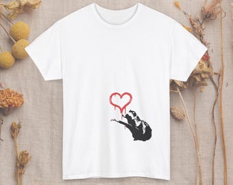 Love Tanuki, Tanuki Banksy, Japanese Raccoon Dog, Funny T-shirts, Unique Shirts, Japan, Wild Animals, Animal tee, Art Tees, Animal Lover