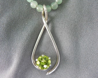 Peridot pendant with Aventurine necklace