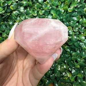 Natural Rose Quartz Diamond Carvings | Rose Quartz Carvings | Diamond Carvings | Healing Crystal | Metaphysical Gift
