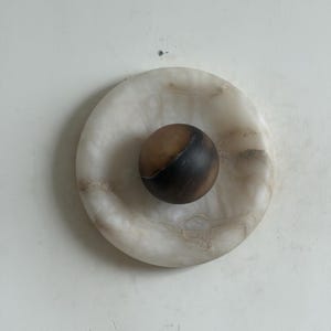 Marlowe Alora Alabaster 20, Handmade Alabaster Sconce with Alabaster Globe, Modern Stone Lamp image 5