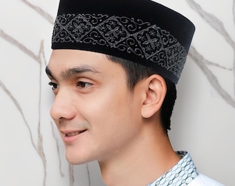 Dawood noir de Songkok peint à la main - Casquette traditionnelle hauteur 9 cm, confortable à porter, bonnet musulman en tricot, casquette religieuse, peci fait main