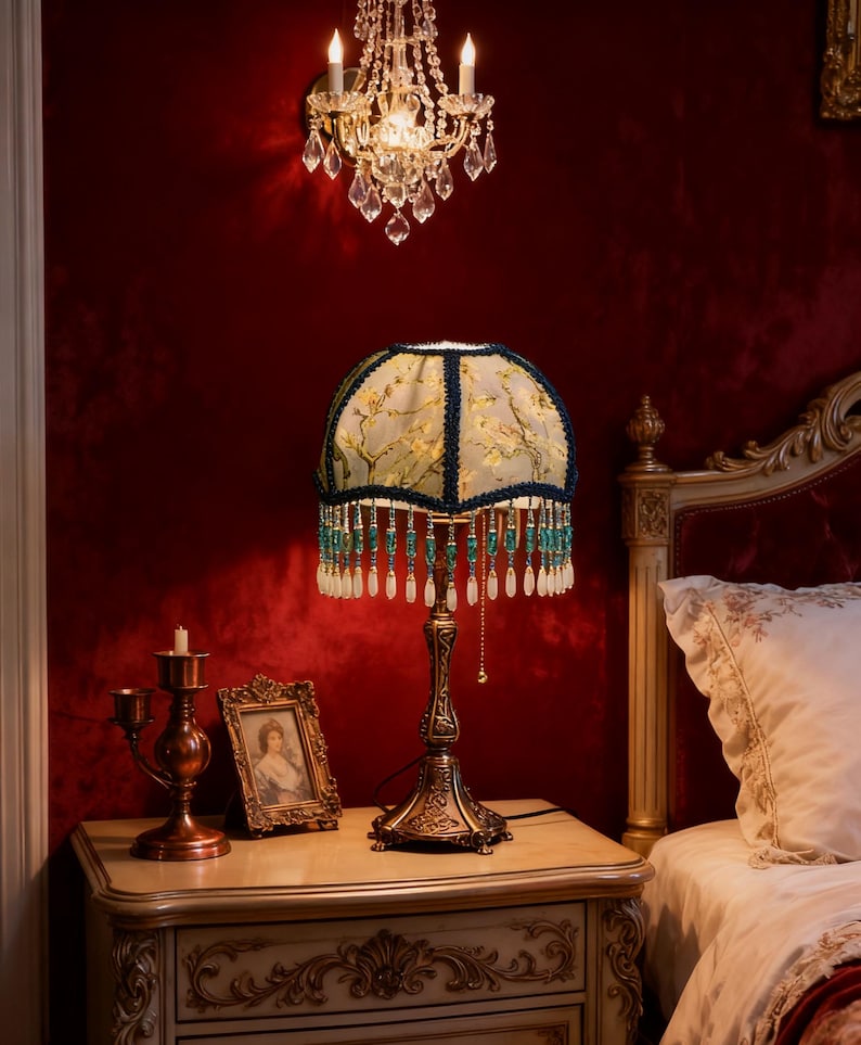 Lámpara de mesa de flor de albaricoque hecha a mano: lámpara de noche retro de bronce