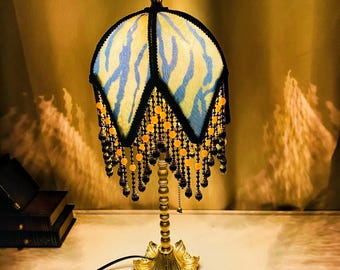 Tiger Stripe Tischlampe: Handgefertigte Perlen Quasten Nachttischlampe