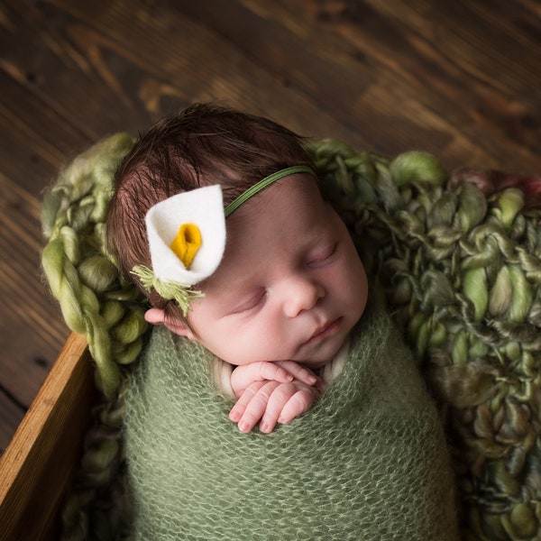 Calla Lily- felt flower newborn headband bow in white