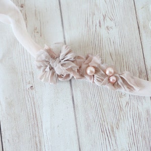 Hailie Pearl Nude Cream Flesh Silk Chiffon Simple Bow Newborn Headband
