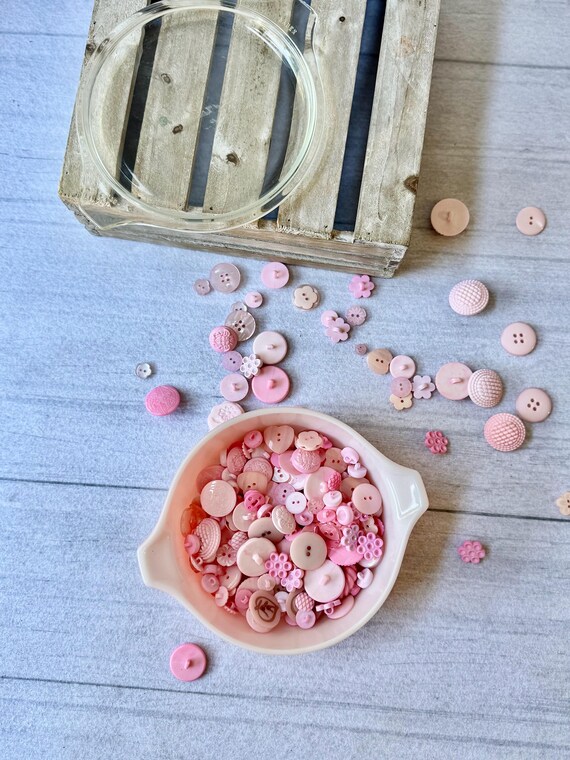 Lot De Boutons Vintage Anciens - Motif Fleur Pastel, Mercerie Ancienne Française