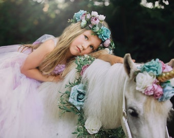 Tristan Aqua Lavendel Gold Einhorn Horn für Pferd Pony Clip Fotografie Requisite Stirnband Zaumzeug Halfter Blumen