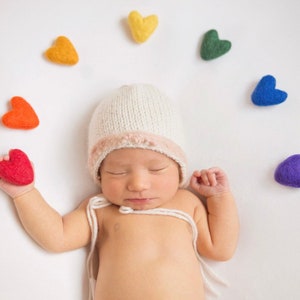 cuori di lana infeltrita arcobaleno, accessori per la fotografia di neonati, set di cuori in feltro