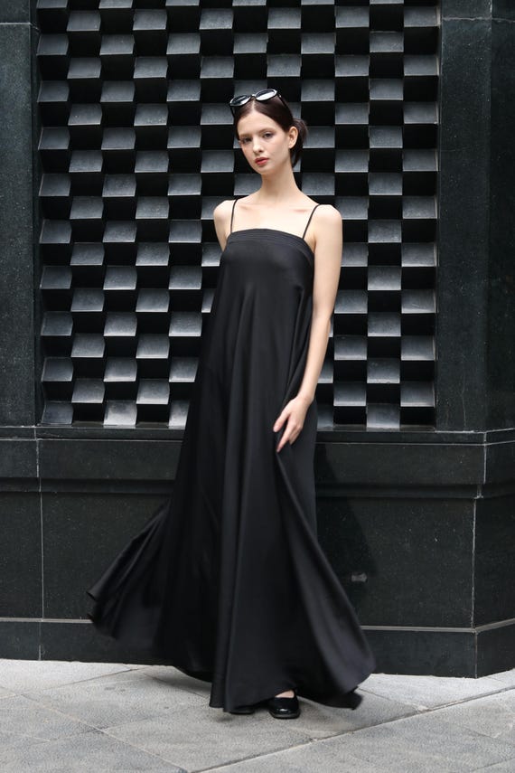 Minimalist Black Maxi Dress, Spaghetti Strap Oversized Dress, Elegant Sleeveless Flowy Evening Dress, Modern Feminine Wedding Guest Dress