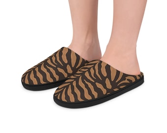 Tiger Print Men's Slippers – Flannel Fleece Cozy House Shoes
