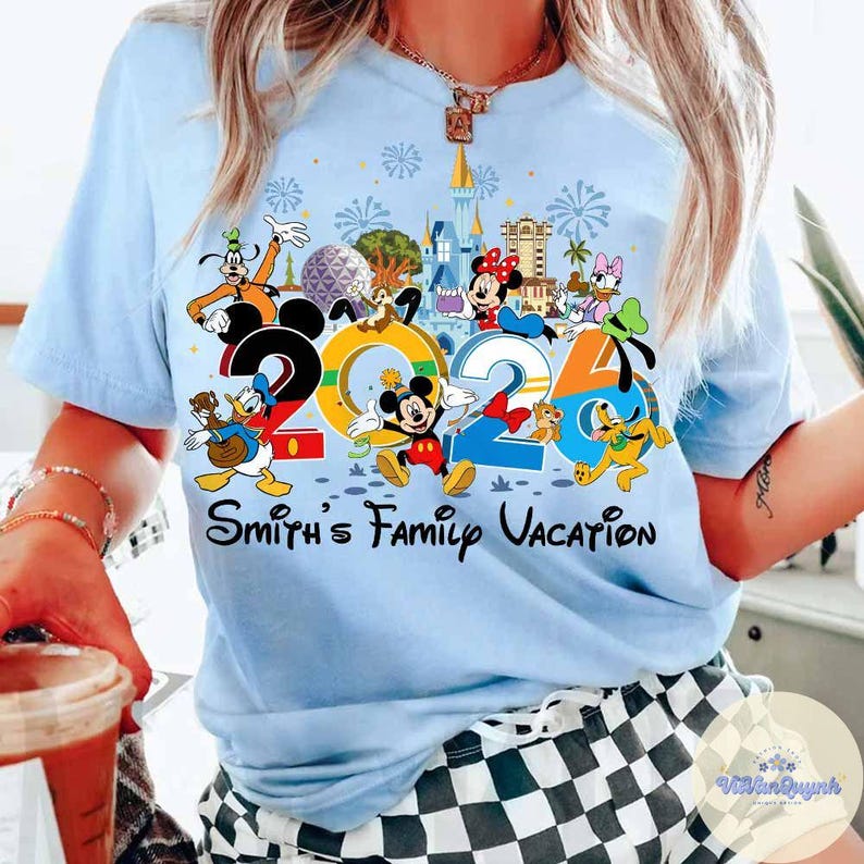 Custom Name Disney trip 2026 Shirt, Mickey & friends WDW Magic Kingdom T-Shirt Family matching Tee, Disney Family vacation Tshirt baby tee bild 1