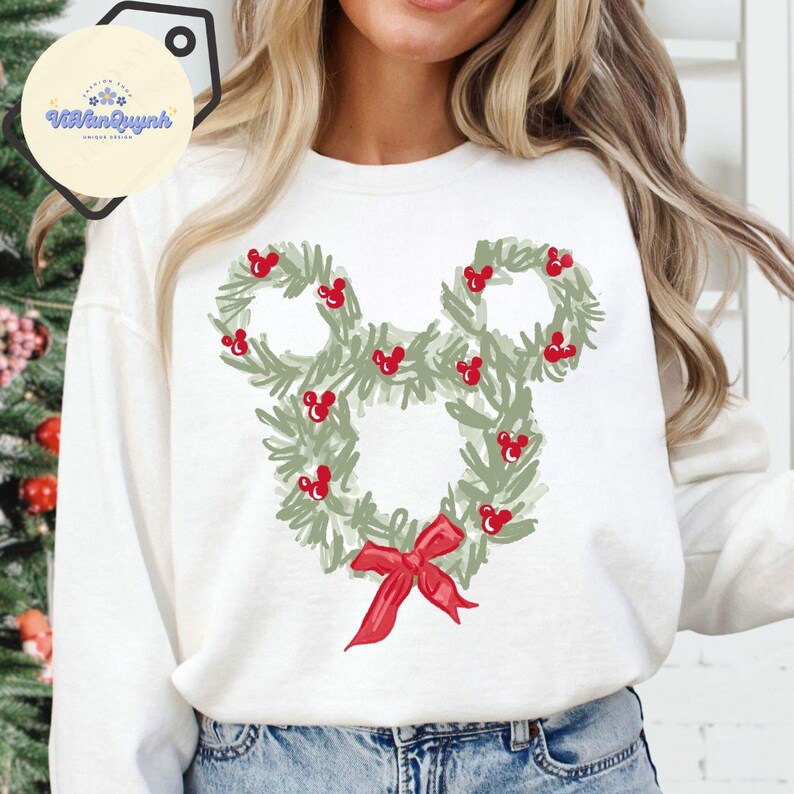 Watercolor Mickey Christmas Wreath shirt, Magic Kingdom Family Christmas matching shirts, WDW Disneyland Birthday Christmas Girly shirt bild 4