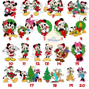Op de afbeelding: Een verzameling illustraties van stripfiguren met een kerstthema. Mickey en Minnie Mouse, Donald Duck en Pluto worden afgebeeld in feestelijke kleding, waaronder kerstmutsen en vakantieversieringen. De afbeeldingen zijn kleurrijk en tonen verschillende poses.