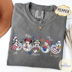 Vintage Mickey & friends signature Disney Cruise Line shirt, Family matching Wish Dream Magic Wonder Destiny Treasure Fantasy shirt bild 5