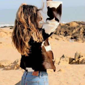 Handmade Cowhide Leather Jacket: Women&#39;s Western Cowgirl Fashion