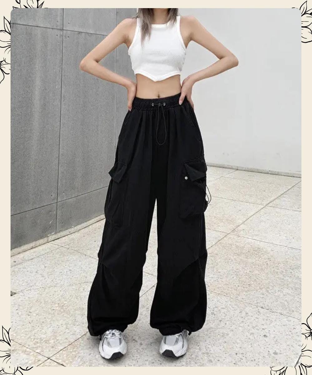 Streetwear Wide-leg Cargo Pants With Drawstring Waist and