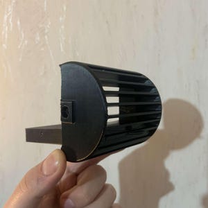 Audi A4/S4 B5 builtin center vent cupholder
