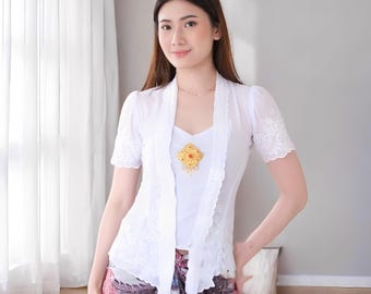 Elegant Embroidered Tingkerbell Kebaya Top,Bali Kebaya,Balinese Dress,Kebaya Bali,Bali Blouse,Balinese Kebaya,Kebaya Vintage