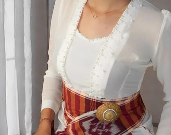 Elegante witte Viona Kebaya-top moderne Indonesische kanten bruidsblouse Verlovingsceremonie Formele kleding