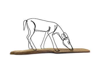 Deer Wire Sculpture, Grazing Deer Art, Wildlife Sculpture Inspired by Nature, Minimalist Art