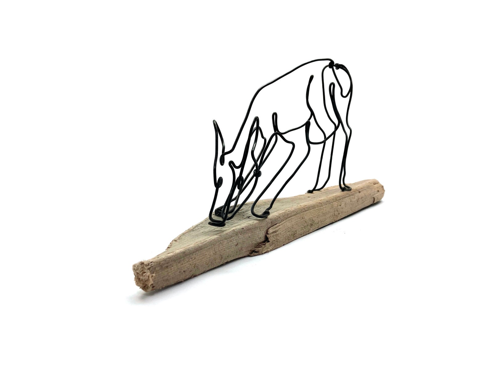 Grazing Deer Wire Sculpture Deer Art Wildlife Sculpture Etsy