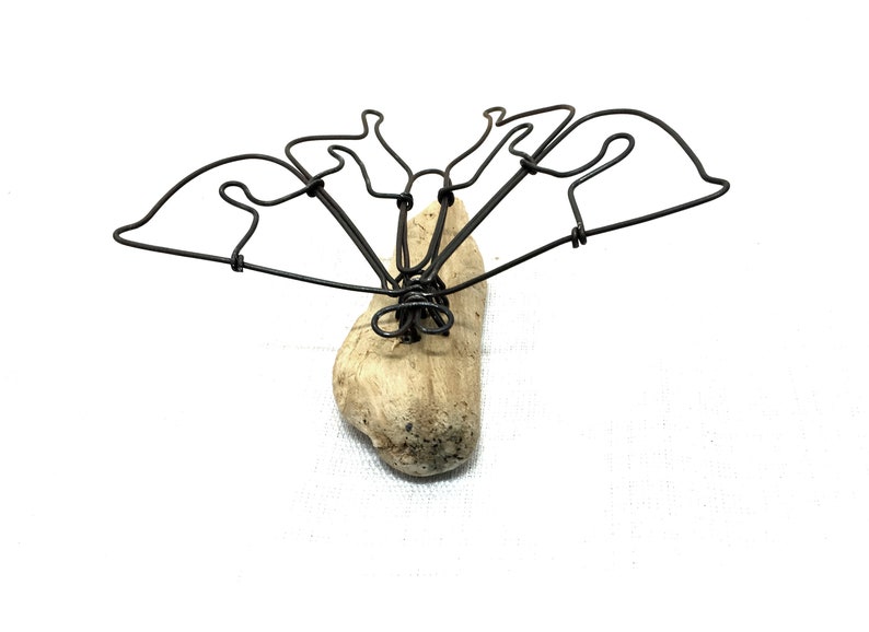 Butterfly Wire Sculpture, Butterfly Wire Art, Minimal Art Design, Great Gift for Gardeners image 3