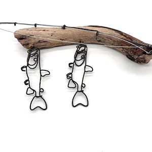 Trout Stringer and Fishing Rod Wall Art, Trout Wire Sculpture, Trout Wire Art, Gift for Flyfishers