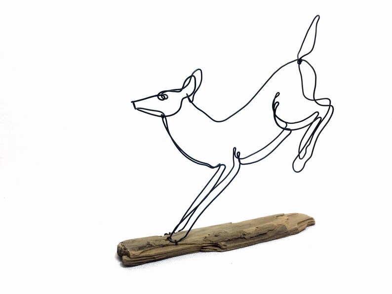 Big Buck Deer Sculpture Minimalist Art One Strand of Wire 3-D Art White Tail Deer Wire Art