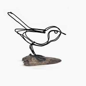 Wren Sculpture, Bird Wire Art, Minimalist Art, One Continuous Line Sculpture, Great Gift for a Bird Lover!