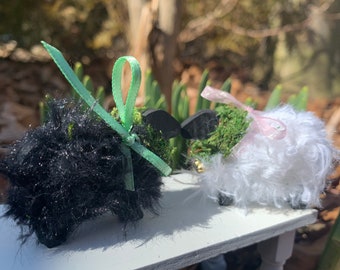 Miniature Wooly Lambs, Black and White Pair, Dollhouse Diorama, 1:12