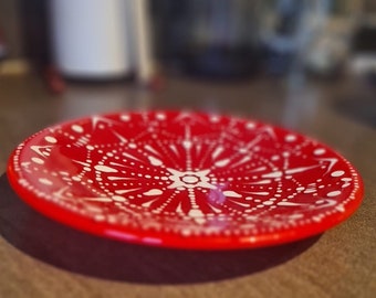 Red and White Mandala Style Fused and Slumped Glass Bowl. Shallow Dish. Centrepiece. Christmassy. Focal Point.