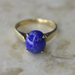 Vintage Mid Century 14k Gold Lapis Lazuli Ring