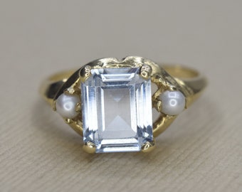 Vintage 14k Gold Spinel and Seed Pearl Ring c.1960s