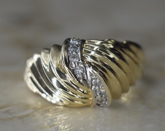 Vintage 14k Gold Croissant Ring with Diamonds c.1970s