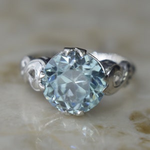 Vintage 14k White Gold Blue Zircon Ring c.1940s