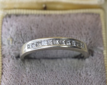 Vintage 14k White Gold Band with Princess Cut Diamonds c.1990s