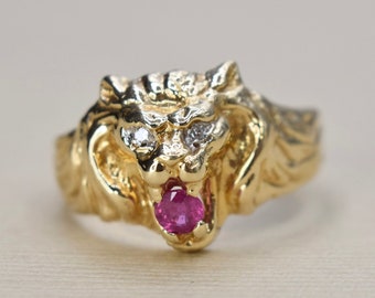 Vintage 14k Gold Lion Ring With Ruby and Diamond Eyes c.1970s