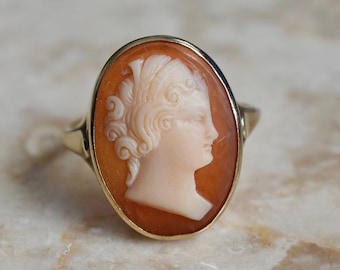 Antique Edwardian 14k Gold Carved Shell Cameo Ring