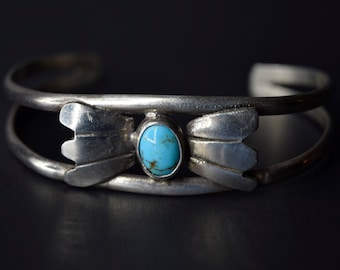 Pulsera vintage de plata de ley con turquesa