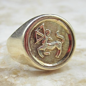 Vintage 14k Gold Sagittarius Zodiac Signet Ring Horoscope Jewelry c.1970s