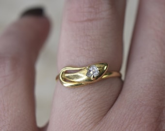 Antique 18k Gold Snake Ring with Rose Cut Diamond c.1900