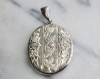 Antiek Sterling Zilveren Medaillon met Gegraveerde Bloemen en Klimop