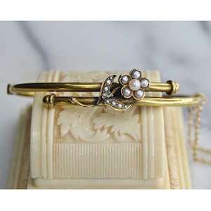 Antique Edwardian 14k Gold Hinged Bangle Bracelet with Pearl Flower